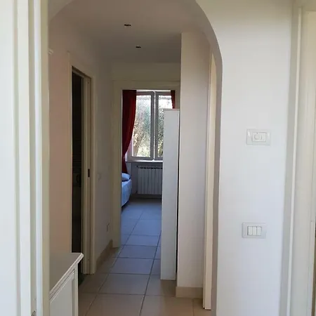 Casa Maralunga بيت للعطل ليريسي